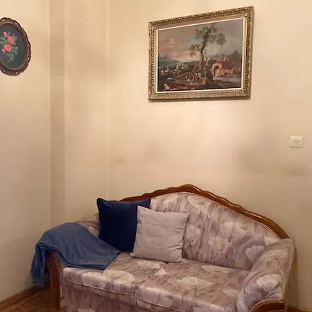 House Of Meropi Apartment